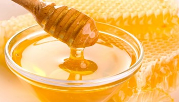 Bật mí cách trẻ hóa da từ bột đậu xanh
