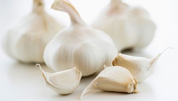 Mẹo trị mụn cóc bằng tỏi được ông cha ta truyền lại
