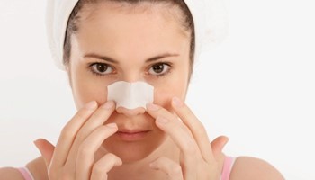 Trị mụn đầu đen ở đâu tốt?