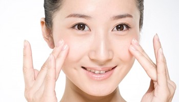 Giải đáp thắc mắc - Trị mụn cóc ở đâu hiệu quả nhất?