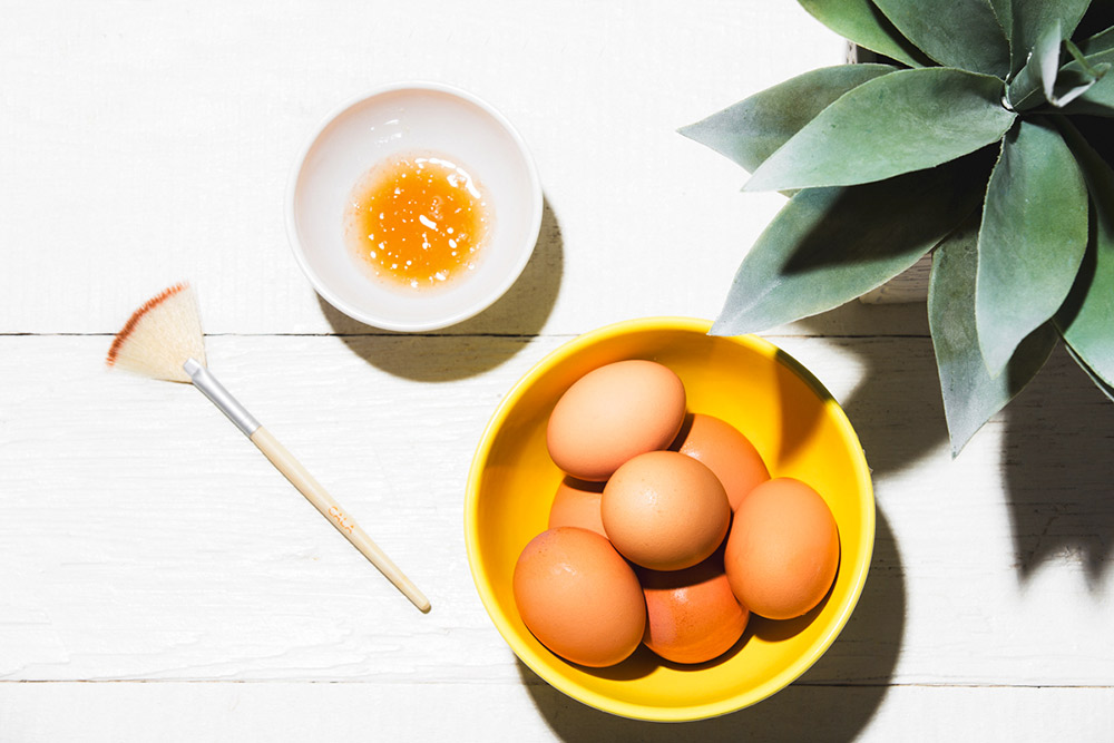 Cách xoá nếp nhăn vùng mắt đơn giản tại nhà